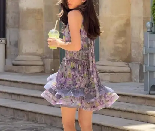 Damenkleider 2025, Sommer, neue Mode, Blumendruck, Taille, Cinching und Abnehmen, ärmellos, französisches lässiges Rundhals-Minikleid