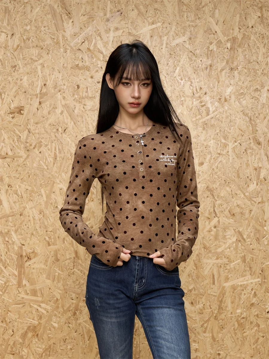 

Retro American Polka Dot Long Sleeve Women's T-shirt Slim Fit round Neck Base Shirt Kaki Color Spicy Style Top for Spring