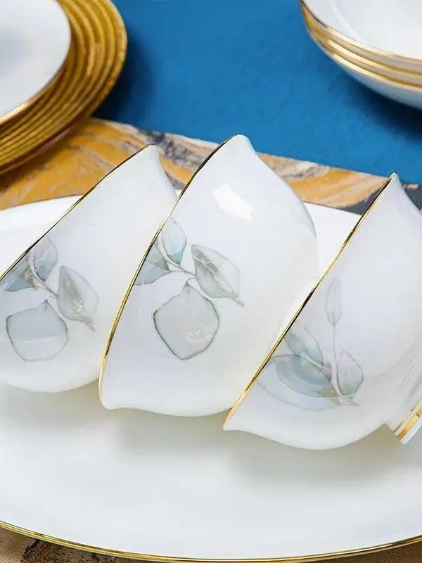 service-de-vaisselle-de-luxe-resistant-aux-hautes-temperatures-pour-la-maison-modele-2025-jing-design-elegant-artisanat-de-qualite-ideal-pour-les-occasions-speciales