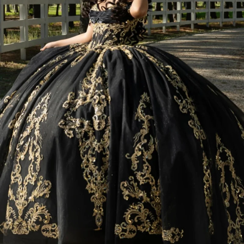 Black Quinceanera Dress Golden Glitter Crystal Beadwork Decal Long tail off-shoulder Bow Vestidos De 15 Quinceanera Customize