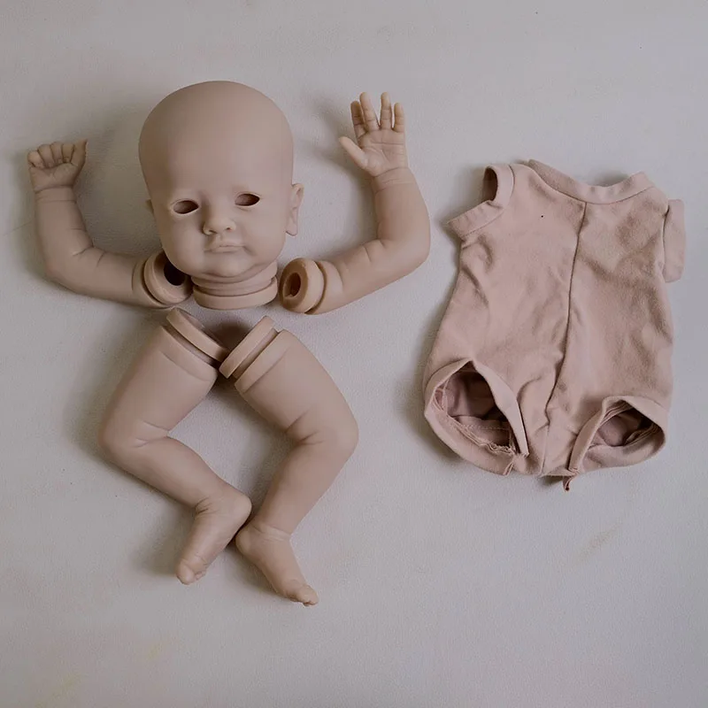 NPK 18 inch Reborn Doll Kit Mila Zachte Levensechte Real Touch Frisse Kleur Ongeverfd Onvoltooide Pop Onderdelen met Doek Lichaam DIY