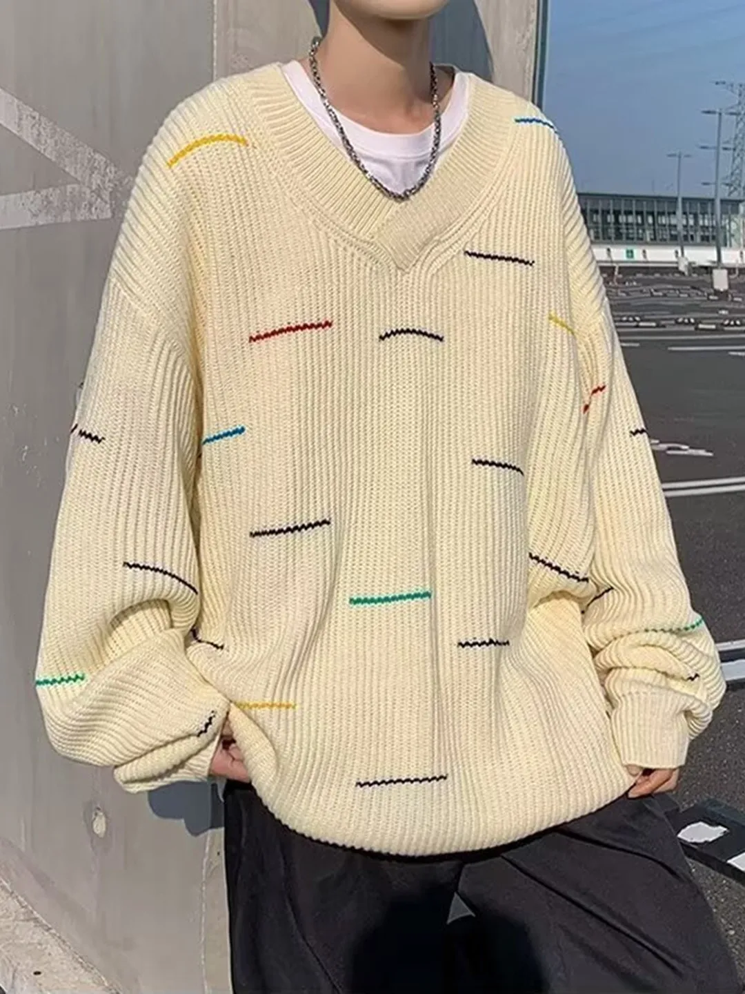 

Корейский свитер в стиле ретро с v-образным вырезом, мужской и женский осенне-зимний свитер в полоску для колледжа, трикотажная одежда, повседневная свободная посадка