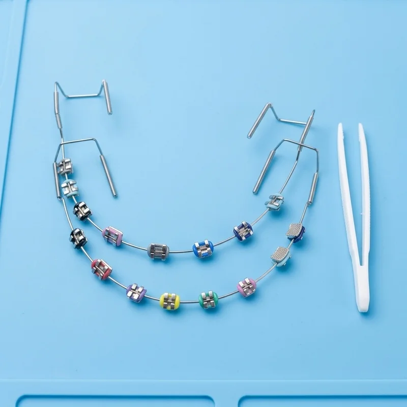 Fashion Dental Deco Upper & Lower Temporary Tooth Decor Set with Tweezers Funny Cosmetic Teeth Ornament for Daily Wear