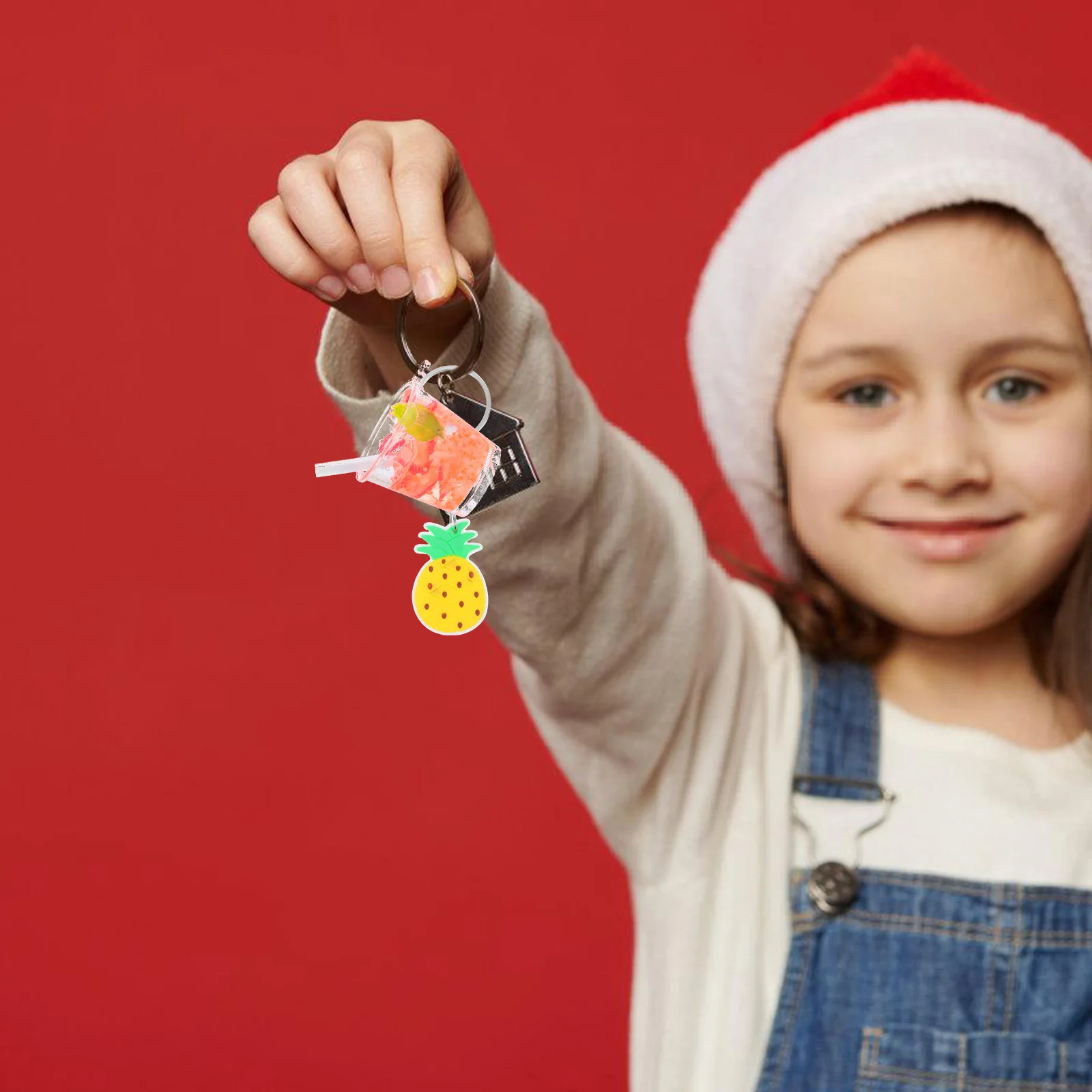 

4Pcs Mini Cold Drink Cup Mini Water Bottle Keychain Unique Craft Material for DIY Jewelry Pendant Bag Accessories Summer Gift