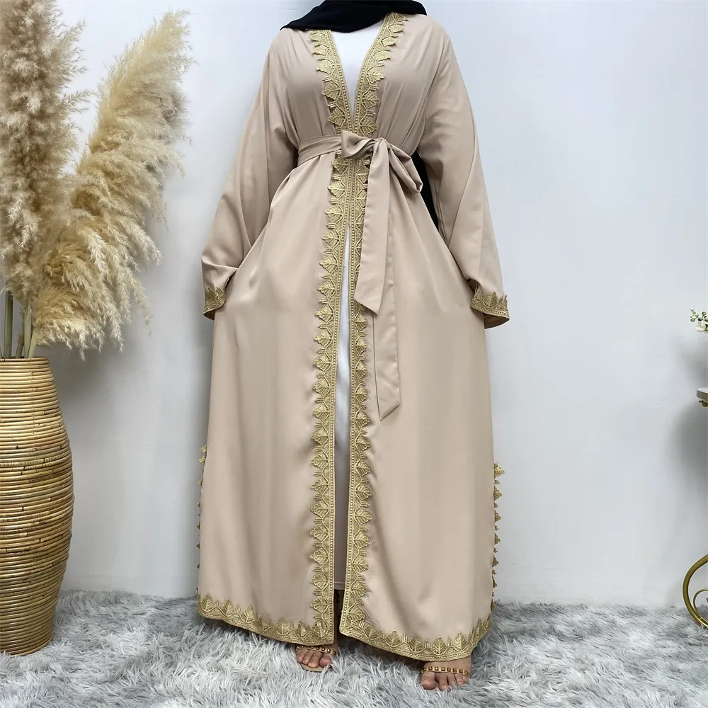 

Casual Embroidered Gown Traditional Performance Costume Long Cardigan Style Fashionable Ethnic Hanfu Women's Clothing