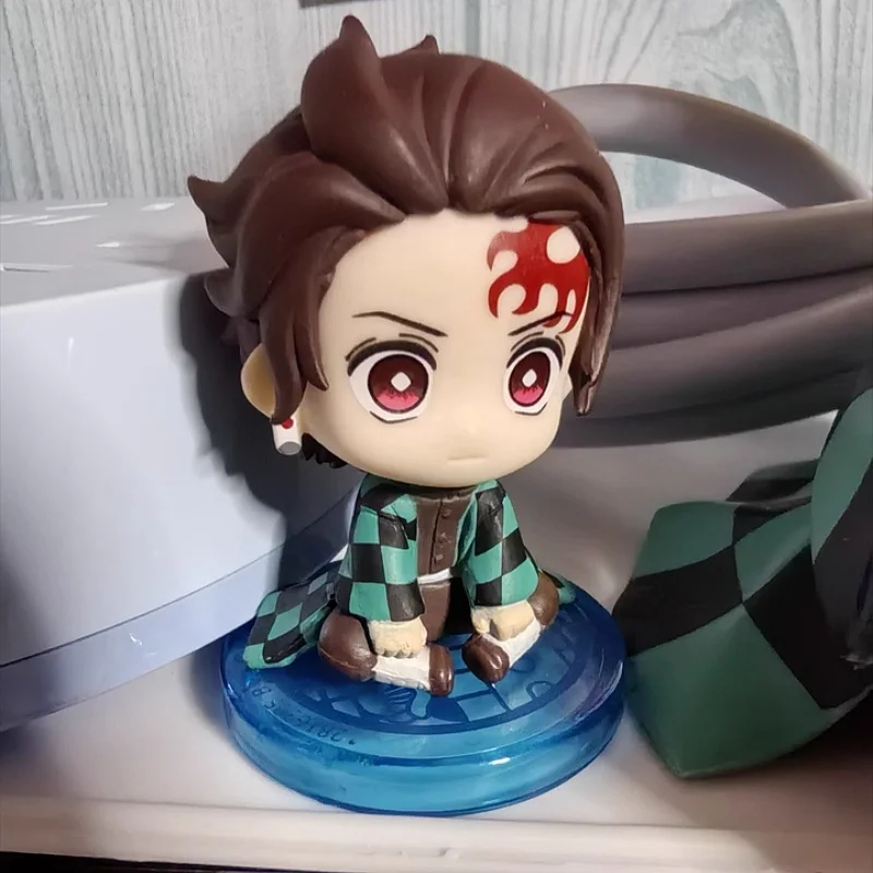 Bandai Original Gashapon Demon Slayer Zenitsu Tomioka Seated Figure Infinity Castle 01 Anime Collectible Toys Ornament Gift