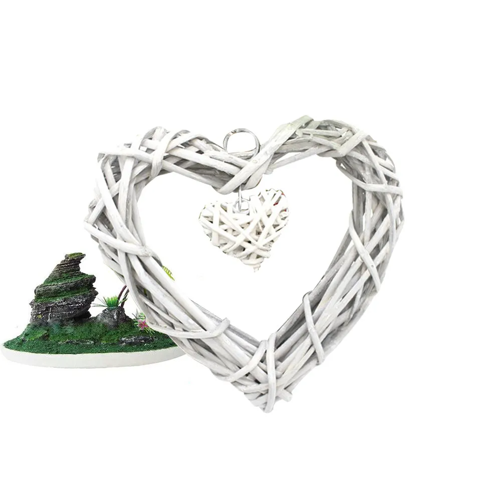 Rustic Love Heart Hanging Crafts Beige Wicker Heart Decoration Wedding Home Party Rattan Wall Wreath Wedding Wicker Hearts