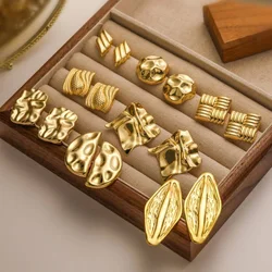 HECHENG, Pleated Wave Glossy Glossy Earrings Unisex Retro Simple Fashion Versatile Women's Earrings 1 Pair