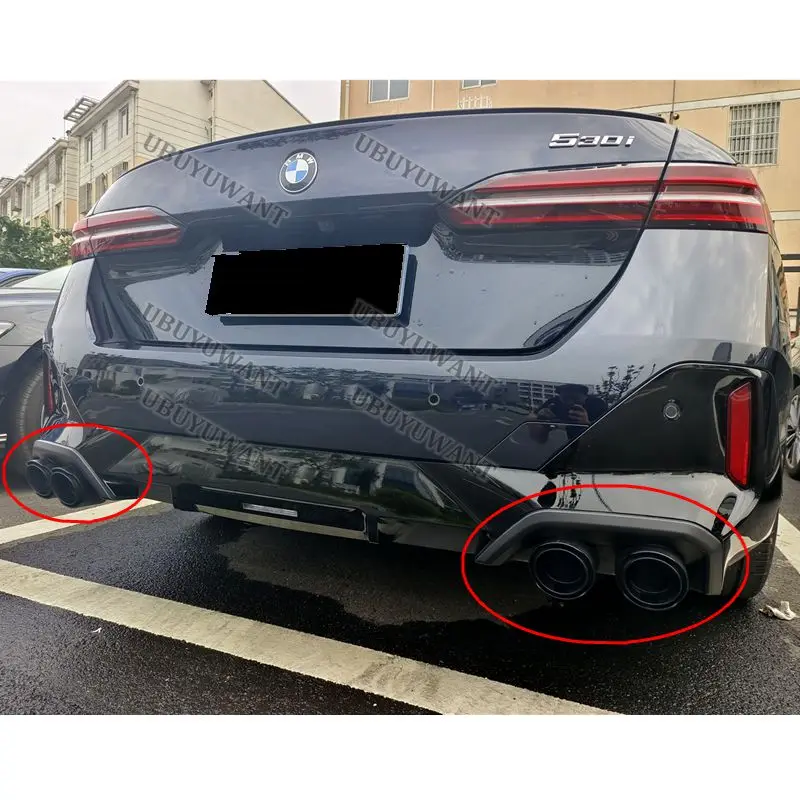 Dla BMW Serii 5 G60 525i 530i 2024 2025 Czarny/Karbonowy 2 szt. Tylny Dyfuzor Wydechu Zderzaka Spoiler Ulepszenie Modyfikacje Splitter