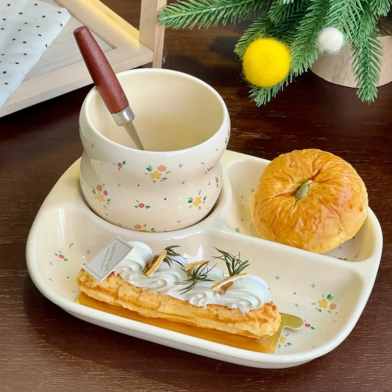 

CuteLife White Floral Big Ceramic Kitchen Plates For Food Decorative Tableware Plate Beautiful Breakfast Brand Cake Beef Dishes