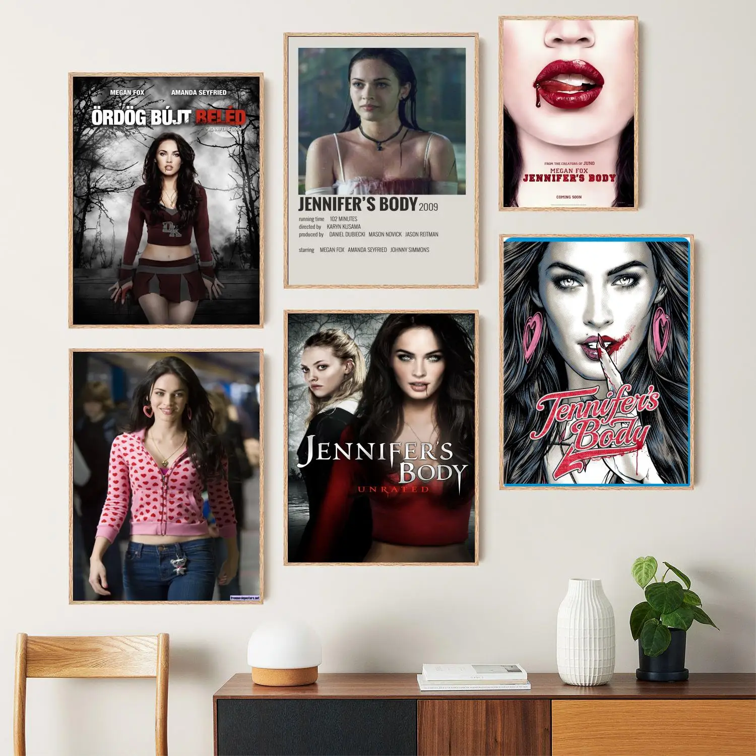 jennifers body Canvas Art Poster, Wall Art, Picture Print, Modern Family, Bedroom Decor, Posters