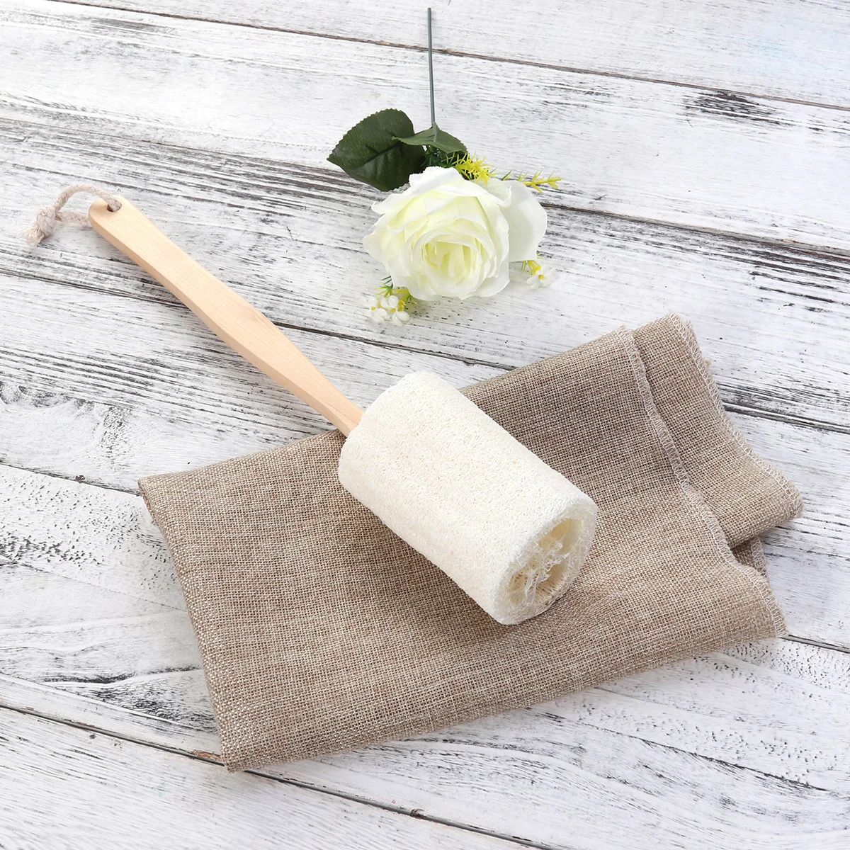 

2pcs Natural Scrub Brush Long Wooden Handle Exfoliating Body Scrub Body Brush Sponge Shower Back Cleaning Tool