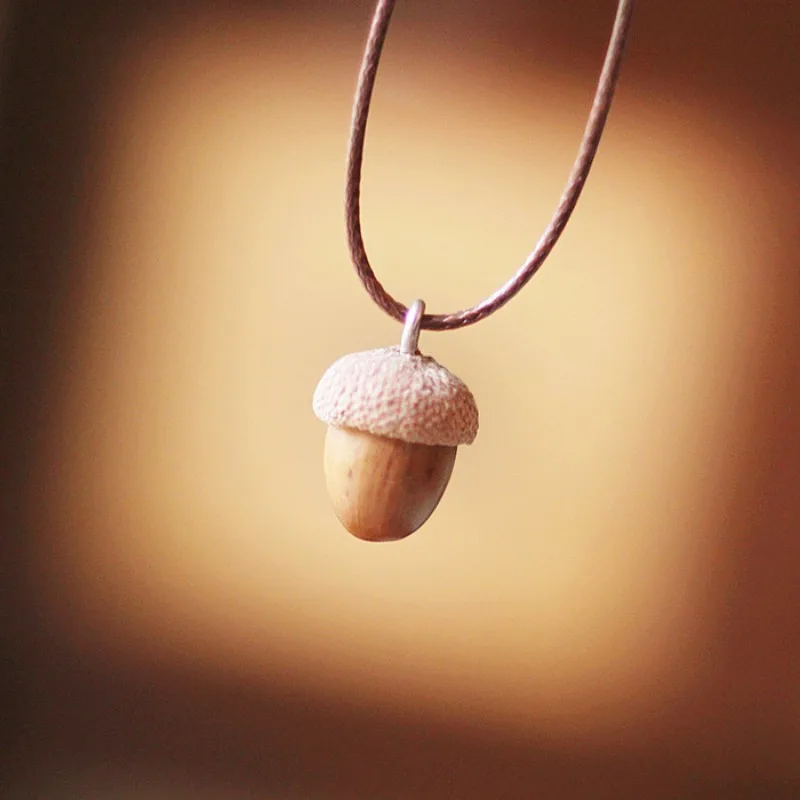 Vintage Ins Forest Style Creative Handmade Acorn Pendant Leather Cord Necklace for Women Simple Party Vacation Jewelry Girl Gift