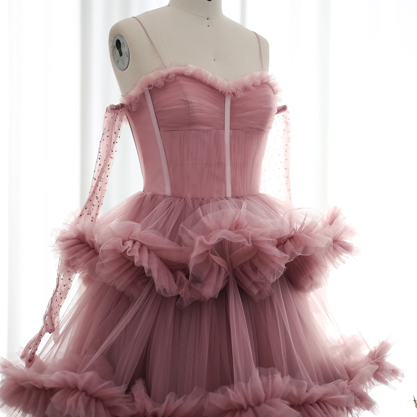 Sharon Said – robe de soirée en Tulle bordeaux, à volants à plusieurs niveaux, avec gants, bretelles Spaghetti roses, robes de soirée de mariage, personnalisées, SF472