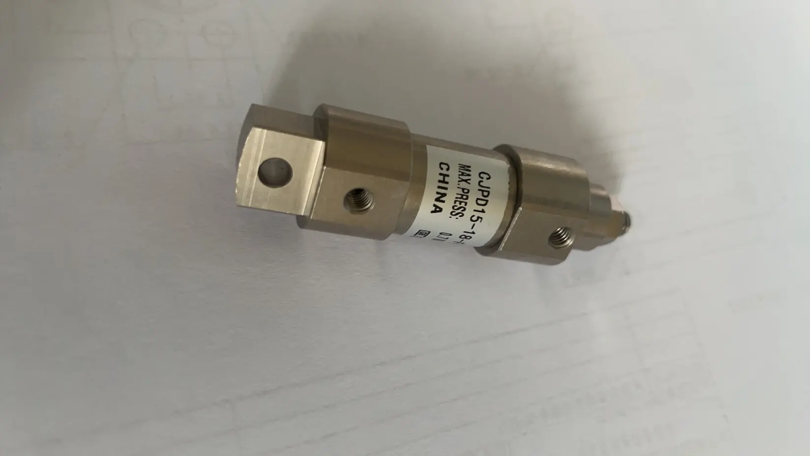 Cjpd15-18-Fb Non-Standard Double Acting Cylinder Cjpd15d-T0795-18