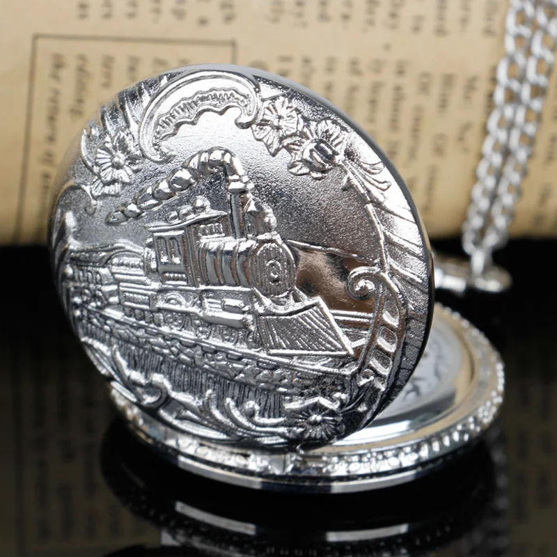 Antique Steam Train Design Pocket Watch with Chain Necklace Vintage Quartz Pendant FOB Chain Watches Jewelry Accessories Gifts