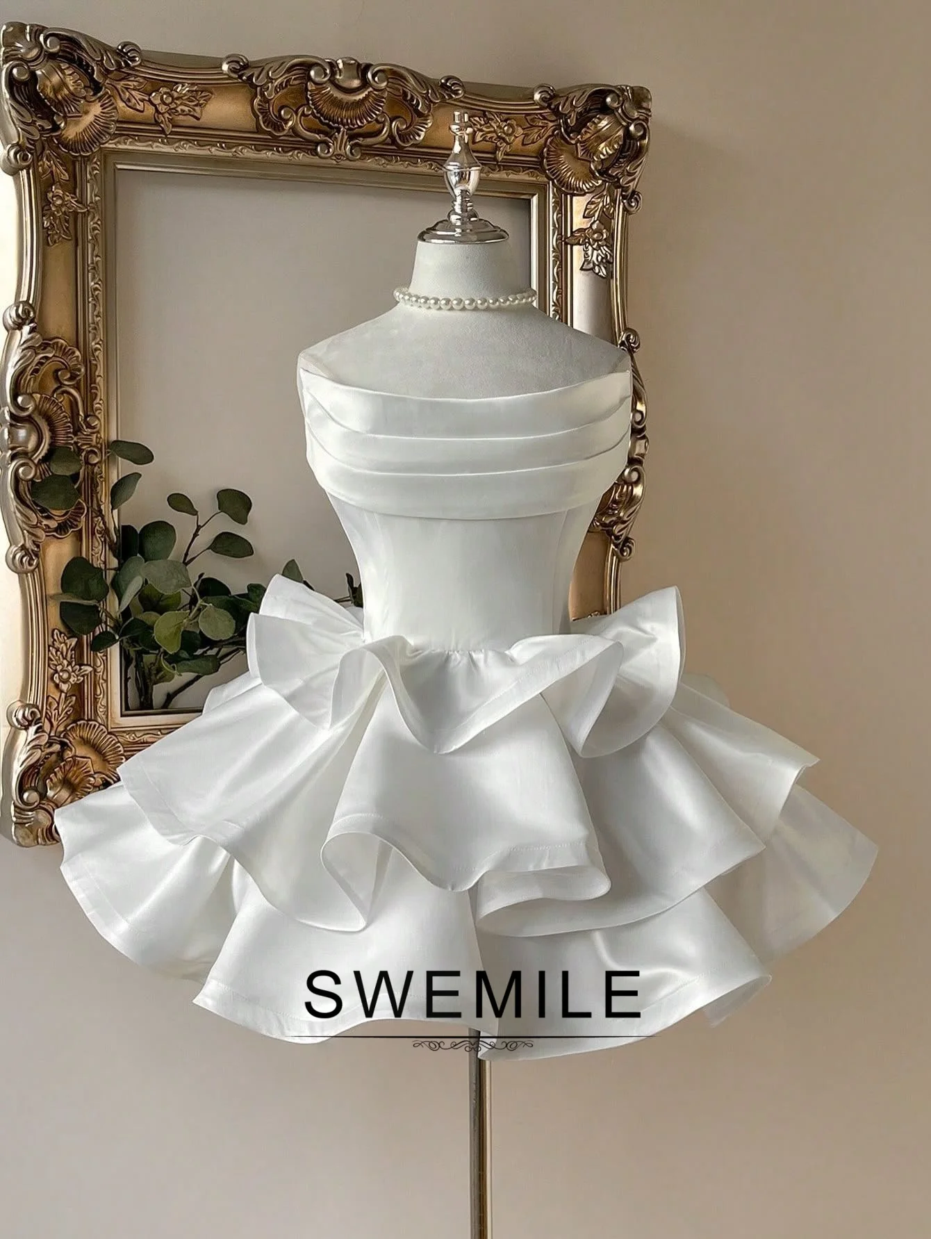 SWEMILE – robe de mariée courte à plusieurs niveaux pour femmes, plissée, à lacets, col rond, sans manches, personnalisée