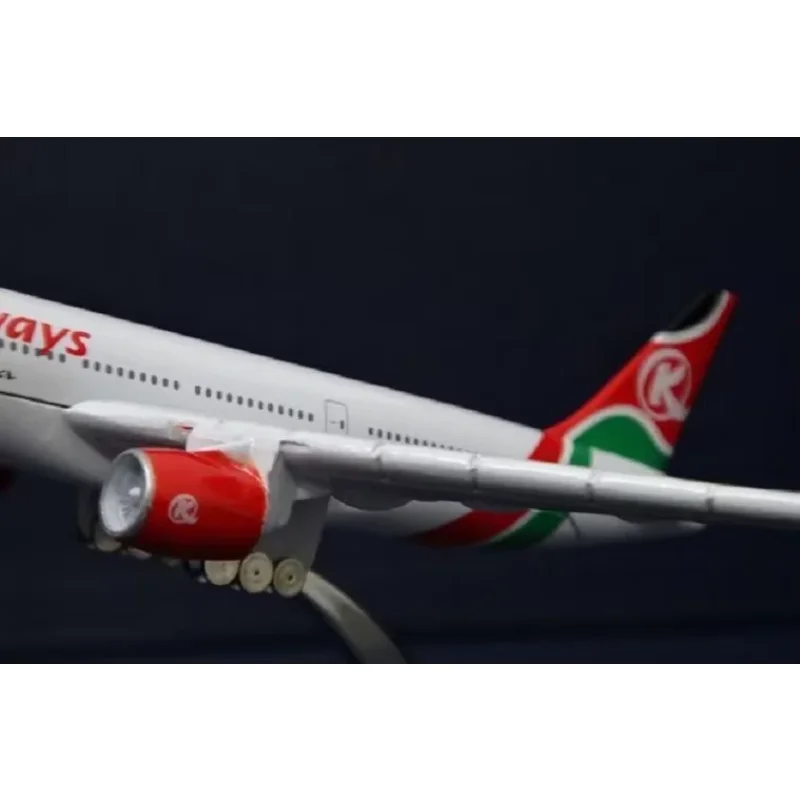 Size1:400  plane model B777 Kenya route aircraft B777 Metal simulation airplane model for kid toys Christmas gift