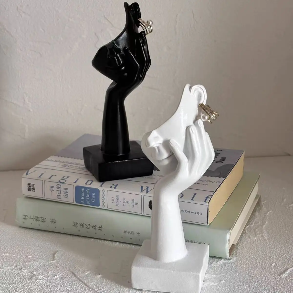 Resin Craft Ornaments Abstract Figure Earring Display Stands Living Room Sculptures Art Decorations