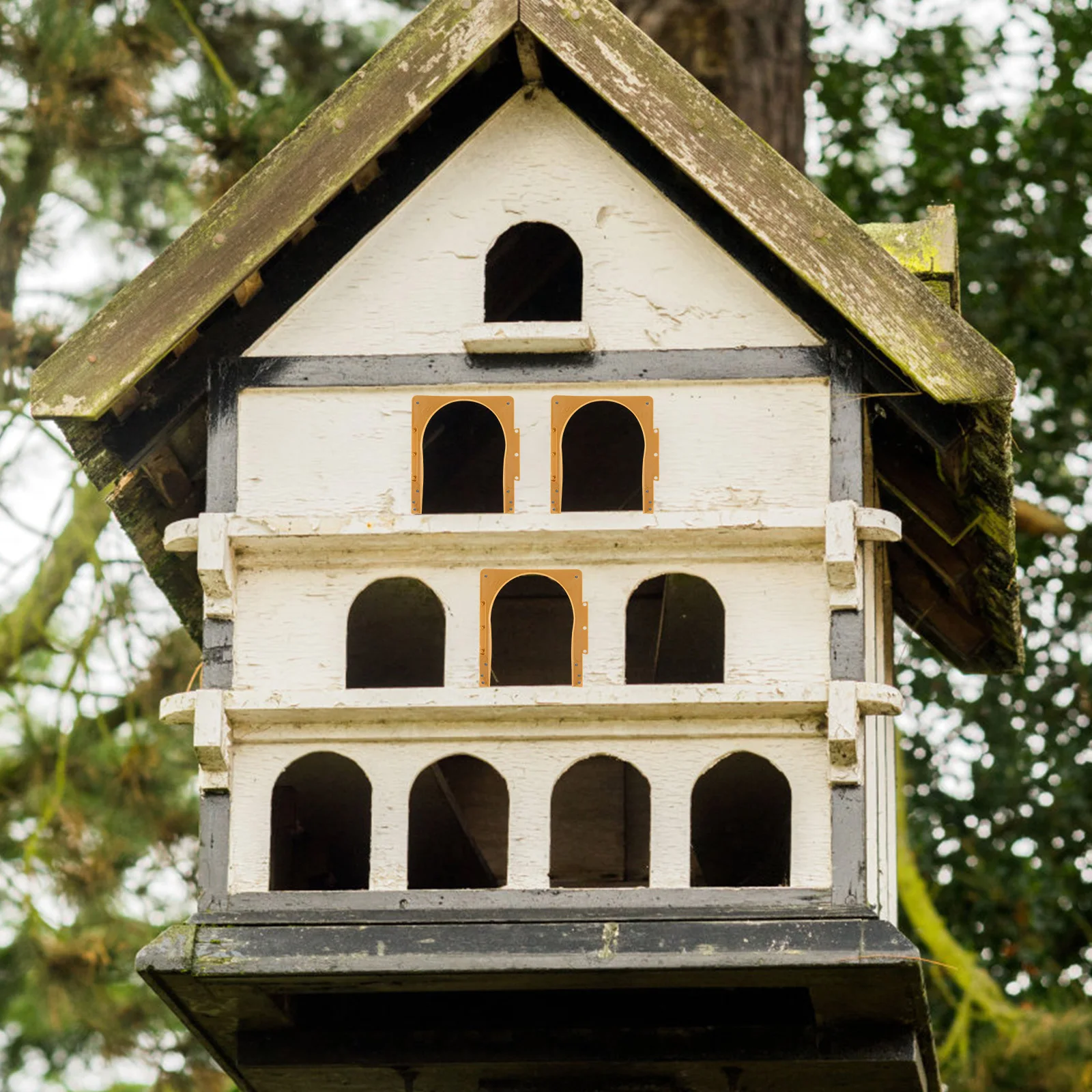 

2Pcs Pigeon Door European Style Sturdy Plastic Safe Reliable Pigeon Racing Supplies Easy Installation Bird Door