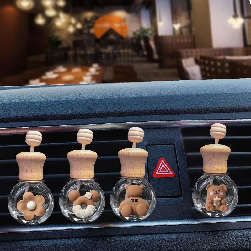 Car Perfume Bottle Car air outlet perfume bottle Air Freshener Hanging Glass Bottle Auto Ornament Diffuser Fragrance Ornament