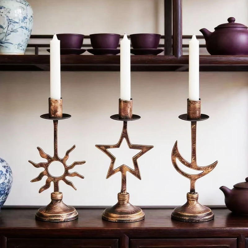 

Candlestick Stars Moon Sun Metal Candlestick Ornament Valentine's Day Party Candlelight Dinner Decoration