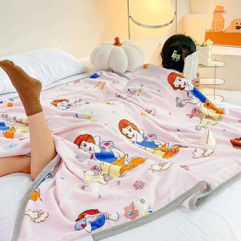 Imagem -04 - Disney-mickey Minnie Cobertor de Flanela Lençol de Veludo Leite Cobertor Macio Aconchegante para Sofá Cama de Escritório Ponto Zootopia