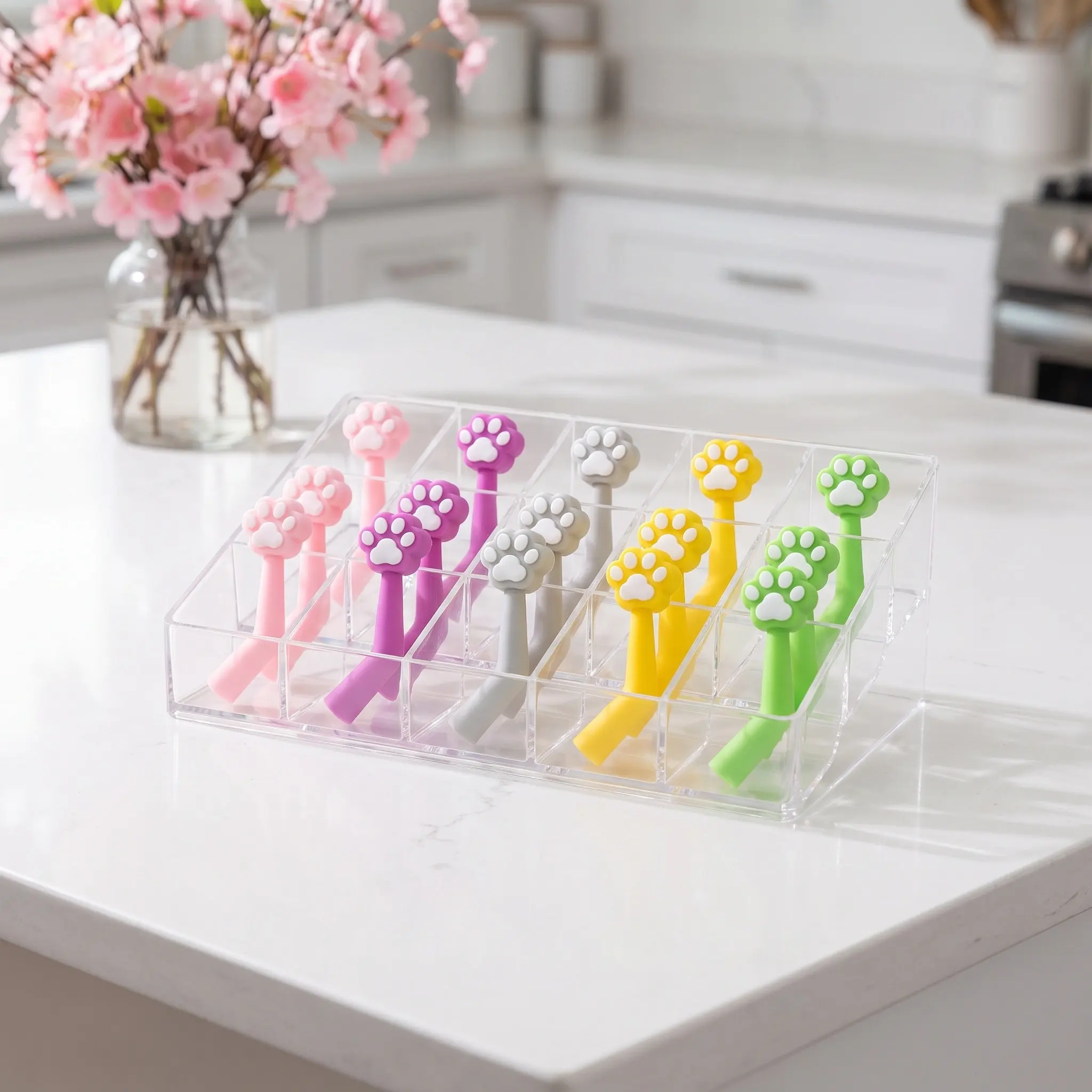 15Pcs Cat Paw Silicone Tweezer Caps Non-Slip Protective Covers Lightweight Fine Tip Tweezer Protectors for Eyelash Extension