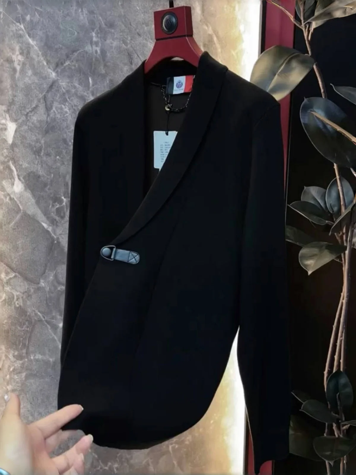 

Men's Knitted Cardigan Faionable Casual Classic Trendy V-Ne Long Sve Autumn Outerwear Youth Pure Color Versatile