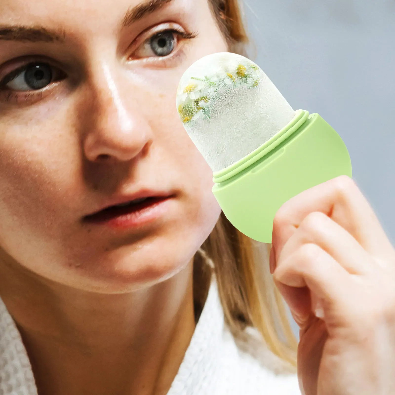 Face Ice Mold Silicone Facial Reusable Skin Massage Tool For Dark Circles Pore Minimizing Edema Relief Morning