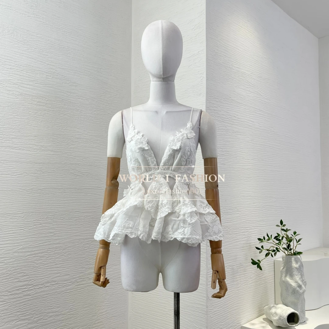 

Linen Silk High Quality White Sleeveless Sweetheart Neck Hollow Lace Ruffles Cascading Women Blouse Tops