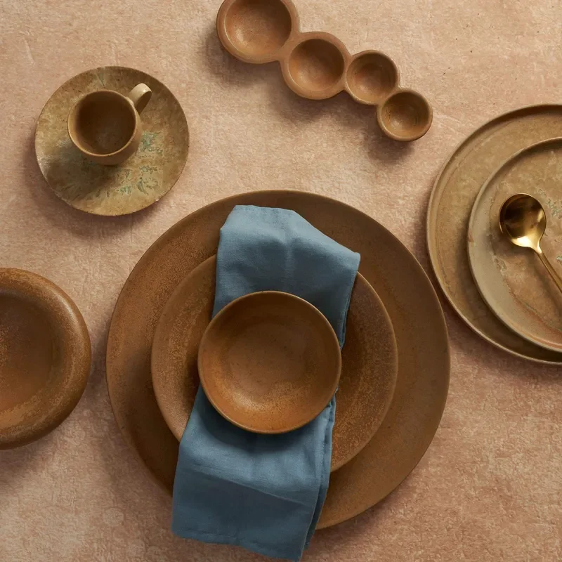 ORA | Matte earth-colored spotted flat-bottomed dinner plate, reaction glaze stoneware, custom-made, suitable for wholesale