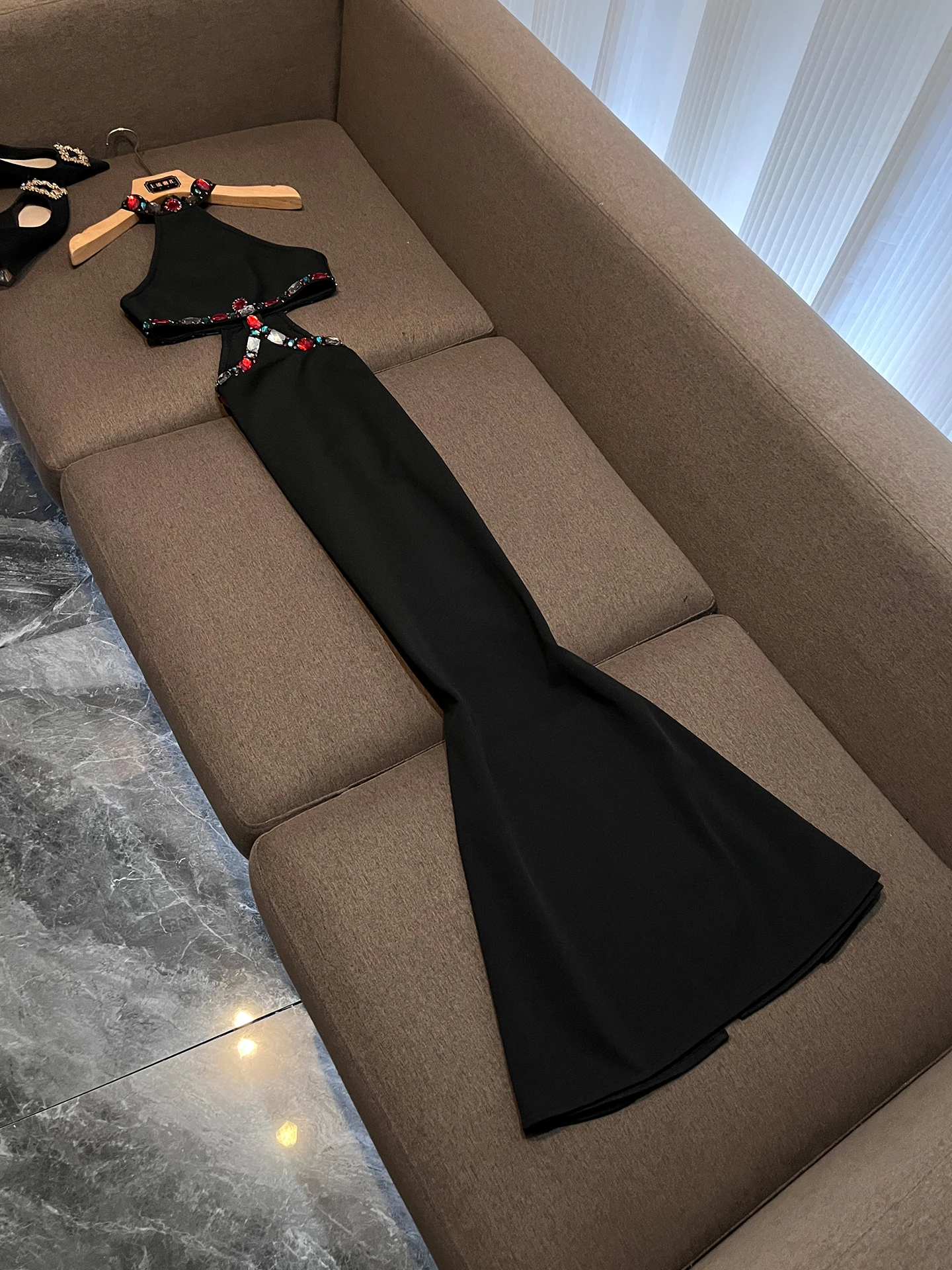 

Платье для подружки невесты с эффектом похудения, украшенное стразами, с поясом, женское летнее модное сексуальное платье с вырезами и высокой талией, облегающее, P253