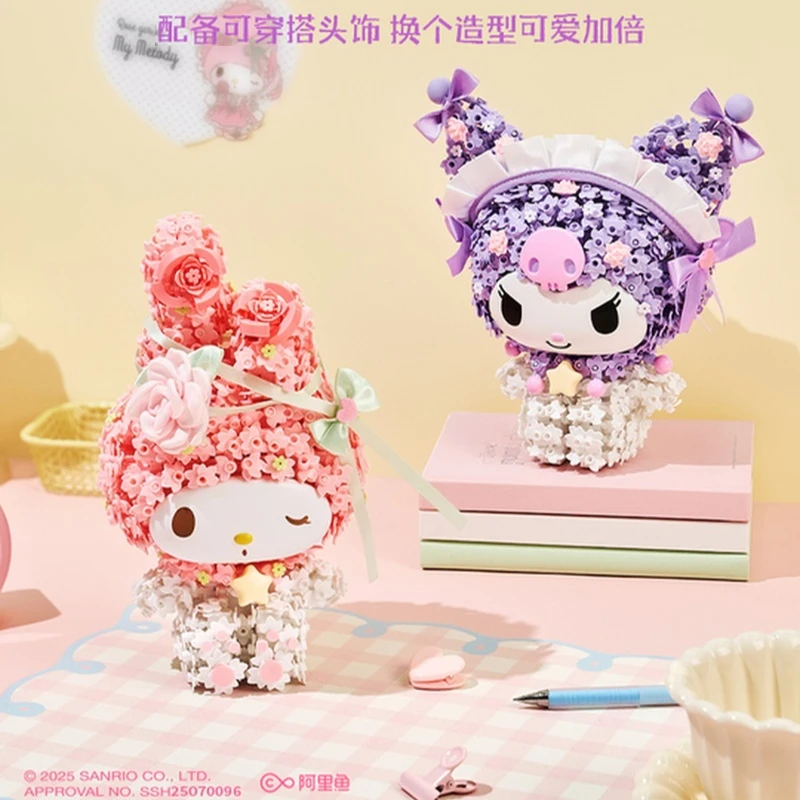 

Sanrio Kuromi Melody Floral Garden 3d Набор строительных блоков Moonlight Club Большая головоломка Слепая коробка Подарок-сюрприз для девочек на день рождения