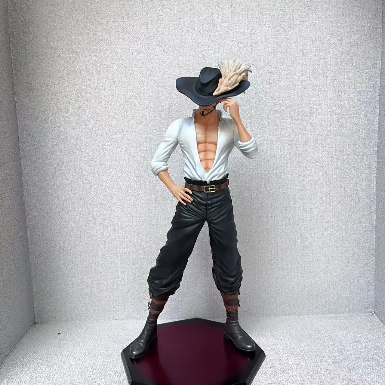 One Piece Dracule Mihawk Oka Shichibukai Figur Anime PVC Figur Aksi Mainan Lucu Koleksi Boneka Model Dekorasi Hadiah Mainan