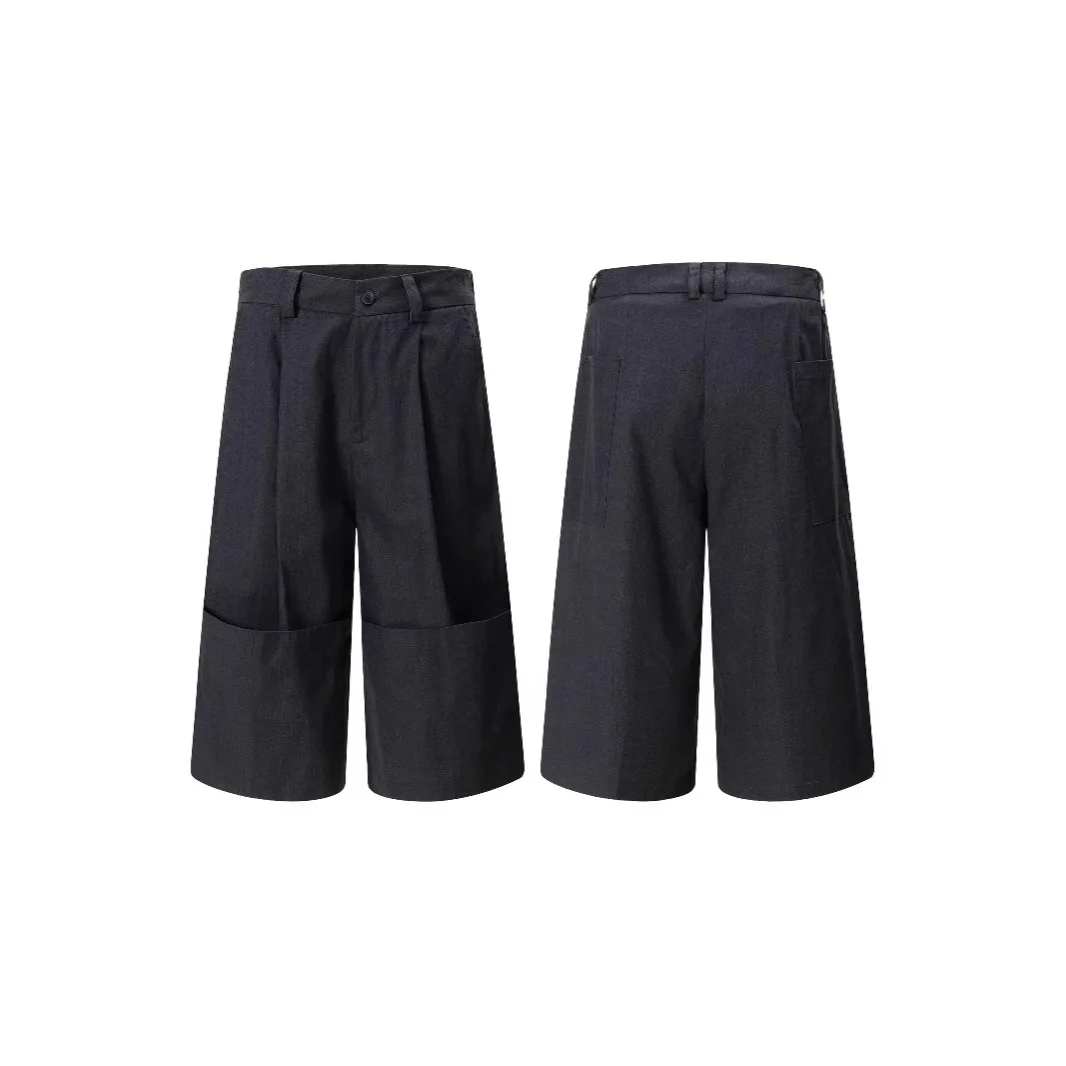 Pantaloni corti neri a gamba larga con design a flangia finta in stile americano estivo Pantaloncini casual a pieghe larghe neutre