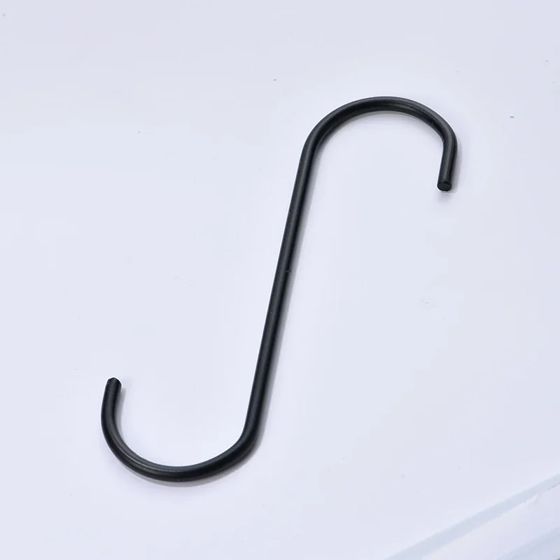 

6.5-Inch Steel Wire Large Black S-Shaped Hook for Hanging Heavy-Duty Items like Garden Tools