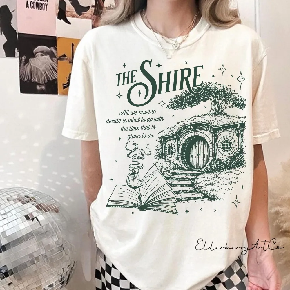 تي شيرت The Shire LOTR بألوان مريحة لمحبي الكتب الخيالية تي شيرت مضحك للإفطار الثاني هدية لمحبي الهوبيت