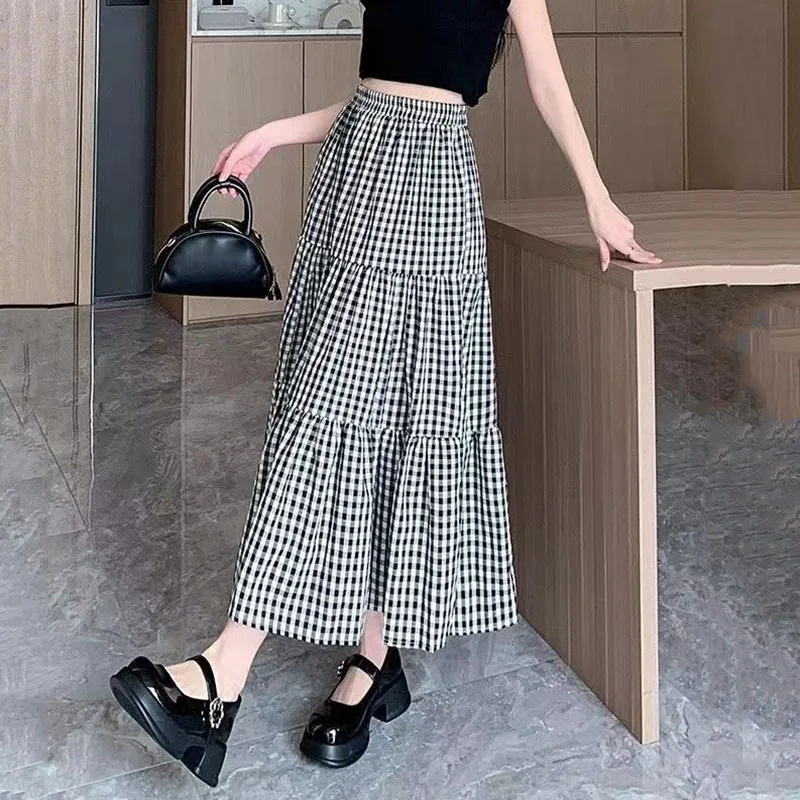 Summer Black White Plaid Skirts Women Korean Temperament Fashion Long Skirt Ladies Casual High Waist Fold Student A-Line Skirts image 6