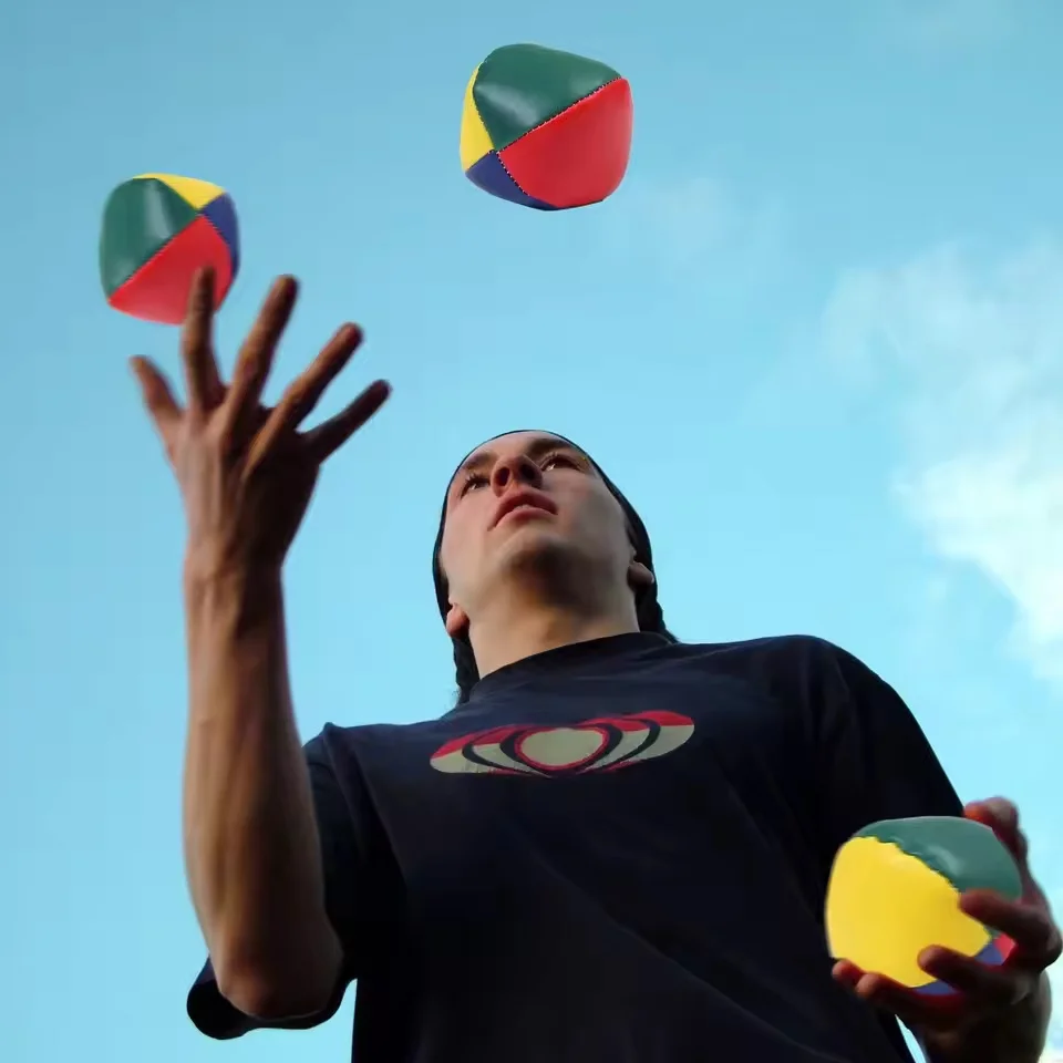 

3/6Pcs Juggling Balls for Beginners Soft Juggle Ball Kit Easy-to-Handle Mini Juggling Balls Perfect for Fun and Stress Relief