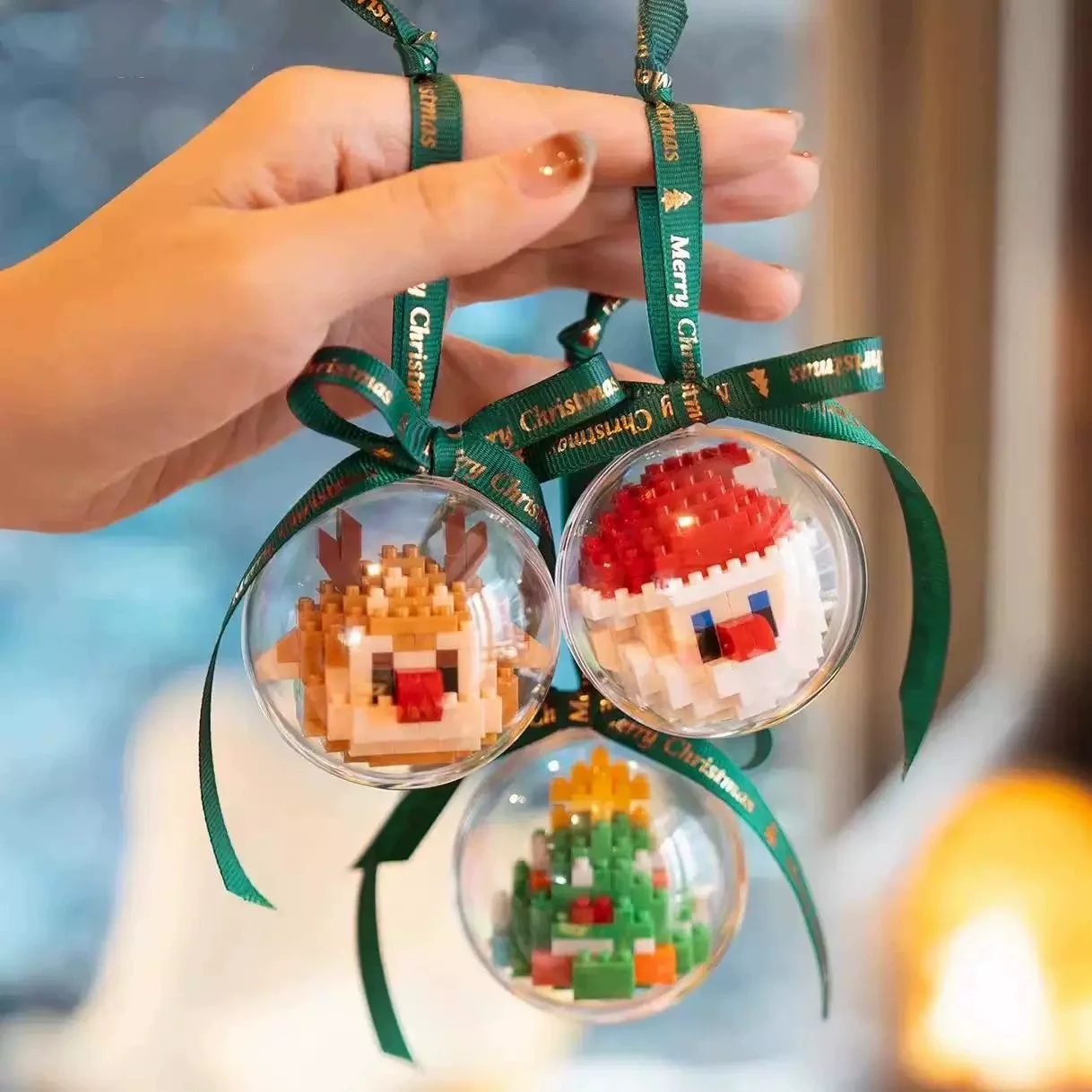 

Christmas Building Block Christmas Ball Pendants Santa Claus Snowman Elk Assembly Brick Model Xmas Tree Decoration Kid Gifts
