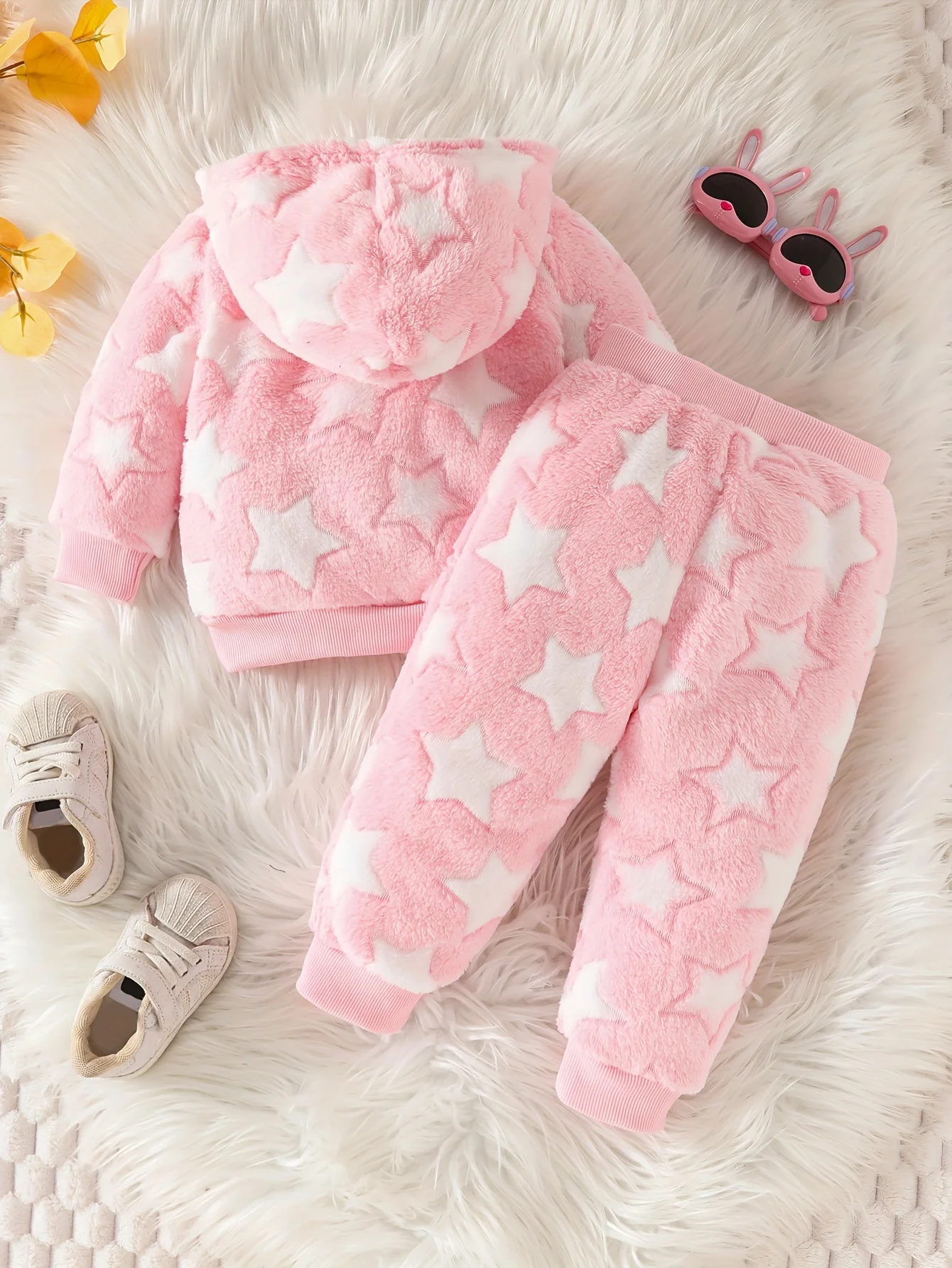 0-2 year old baby Autumn-winter five-pointed star pattern pink furry warm hooded top + pants two-piece set