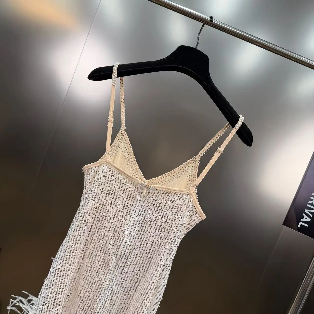 2026年春 セクシーな羽根飾りストラップドレス レディース ナイトクラブ ディスコ スパンコール ボディコンドレス エレガントな社交界 イブニングパーティードレス