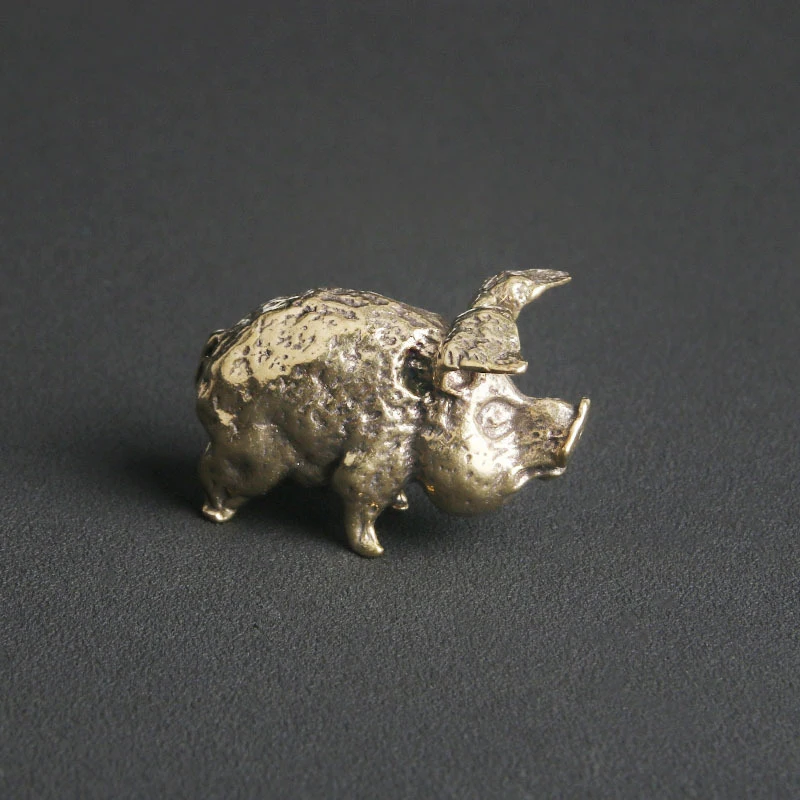 Vintage Brass Desktop Ornament, Zodiac Pig, Fortune-Bringing Sculpture, Antique Miscellaneous Items, Old Bronze Ware