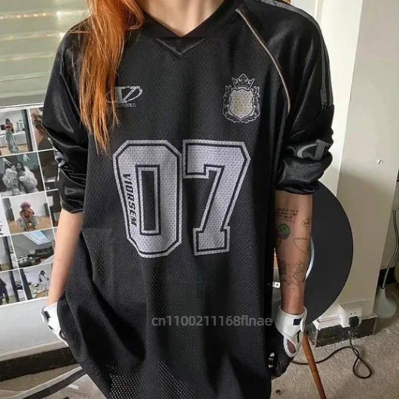 アメリカンストリートダンスコスチュームレトロスタイルVネックルーズ長袖ジャージスタイルTシャツファッショナブルなハイエンドトップ女性用