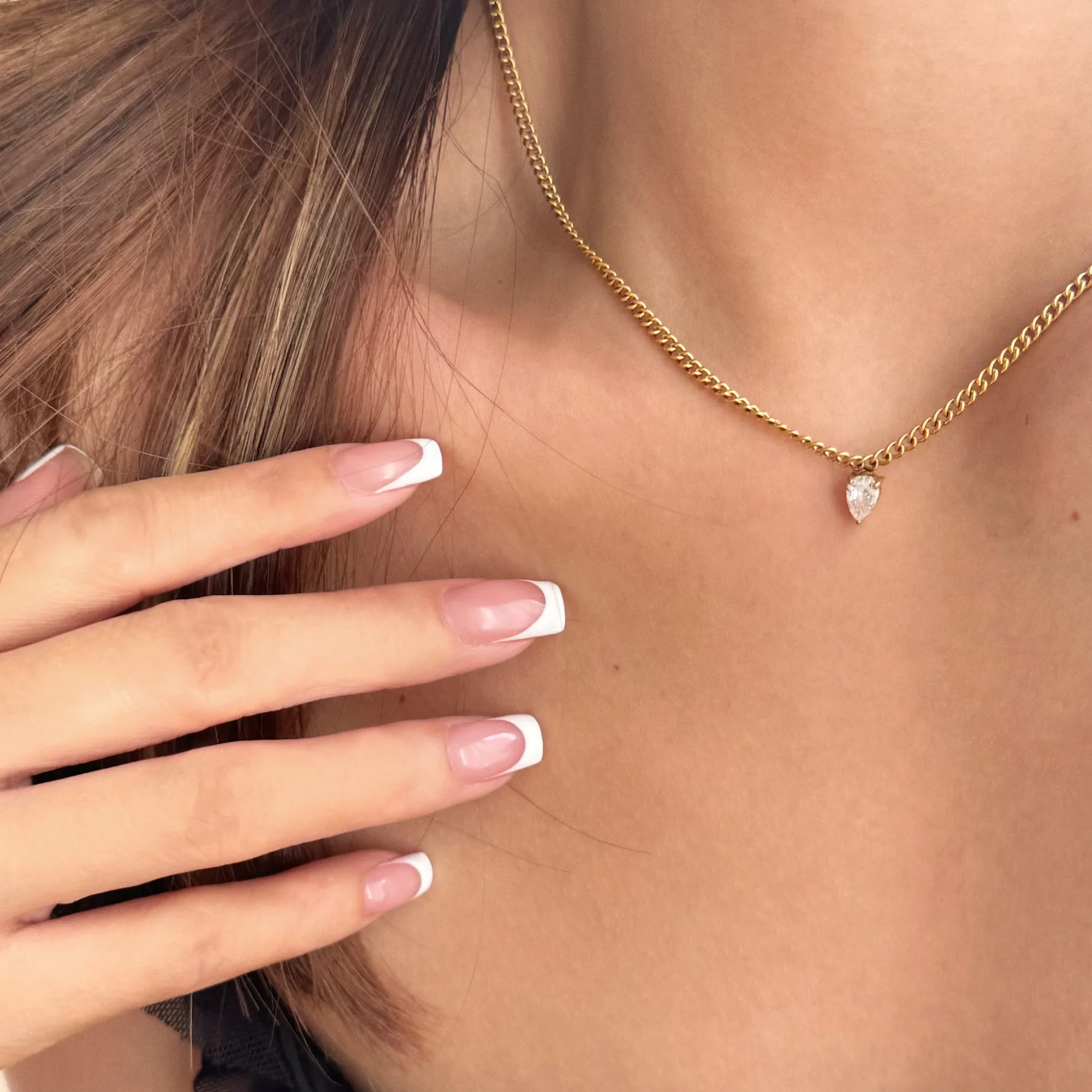 

DASEIN New Minimalist Lucky Water Drop Zircon Pendant Necklace Ins Trendy 18k Gold Plated Stainless Steel French Daily Jewelry