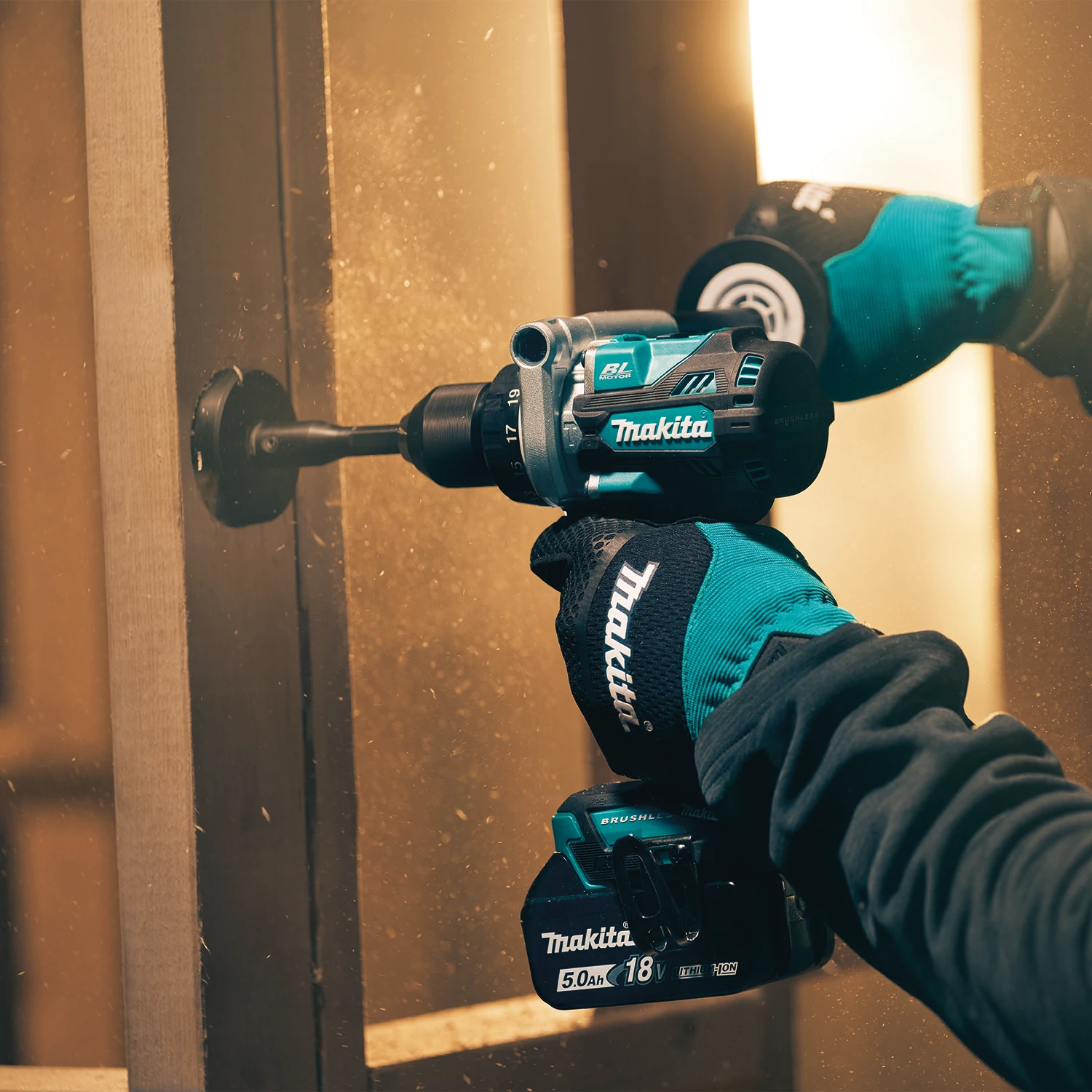 แบตเตอรี่ Makita รุ่น BL1850B 18V 5.0Ah LXT ลิเธียมไอออน แบบชาร์จได้ ใช้แทนแบตเตอรี่เครื่องมือไร้สาย ชุดเครื่องมือช่าง ที่ชาร์จ เลื่อย สว่าน