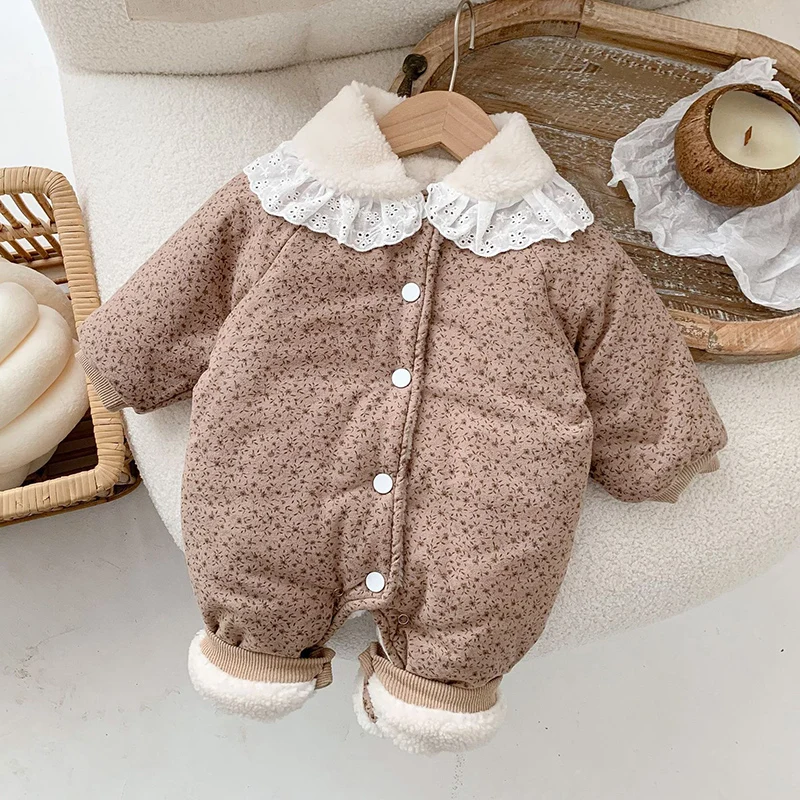 Winter Baby Girl Thicken Warm Clothing Infant Baby Girls Flower Printed Lace Stitching Plush Jumpsuit Toddler Baby Thick Romper