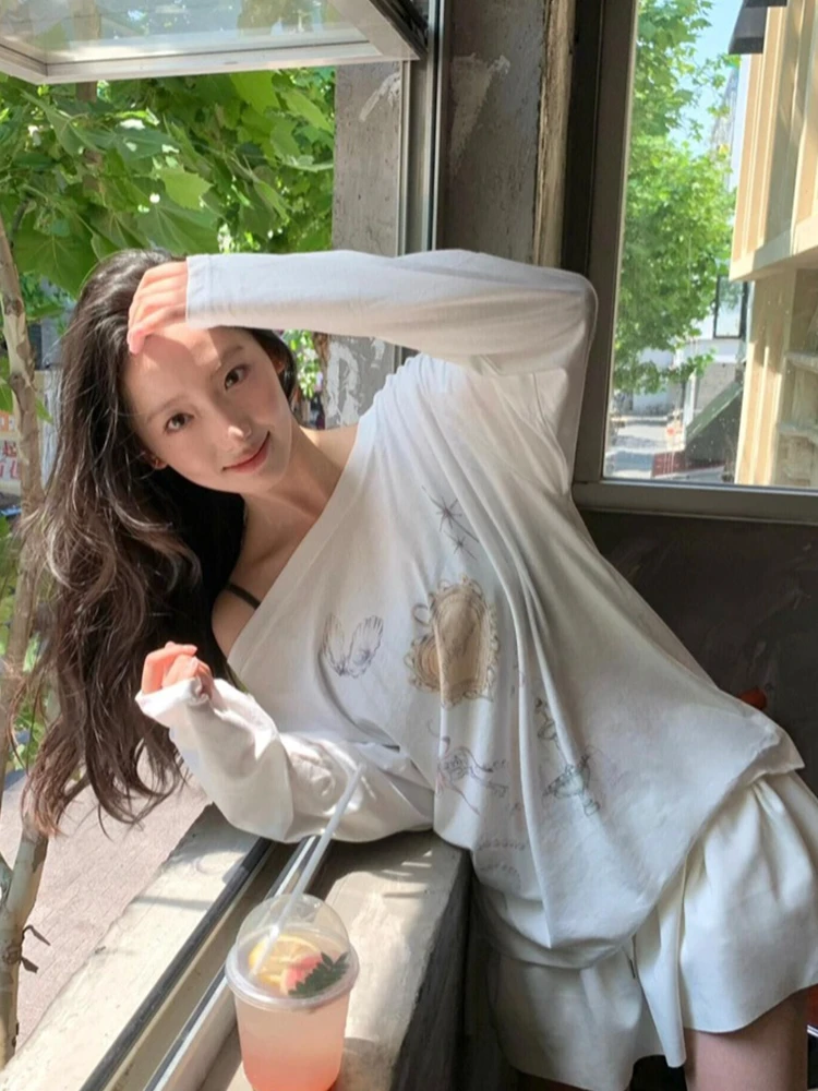 ADAgirl Kawaii White Long Sleeve T-shirts for Women Anime Cartoon Graphic Oversized Tees O-neck Casual Loose Autumn Clothes Chic