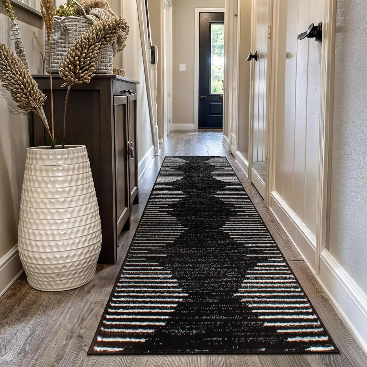 VIKAMA Modern Nordic-Style Runner Rug Non-Slip Entrance Hallway Mat Easy-Care Bedroom & Balcony Rug Home Decor